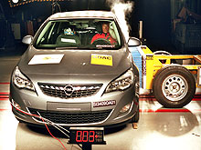 Новое поколение Opel Astra получило 5 звезд по безопасности - Opel