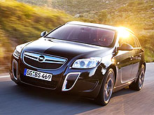 Opel Insignia OPC Sports Tourer стал лучшим спортивным автомобилем года - Opel