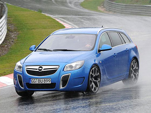 Opel Insignia OPC Sports Tourer стал лучшим спортивным автомобилем года - Opel