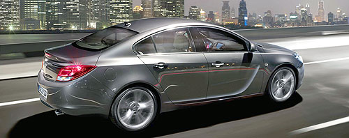 Opel Insignia признли самым надёжным автомобилем в нынешнем году - Opel