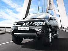 Покупатели Mitsubishi Pajero Sport 3.0 по специальной цене $41 500 получают подарочный пакет на 15 000 грн. - Mitsubishi