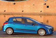 Официальные продажи Peugeot 308 в Украине стартуют 4 февраля 2008 года. Объявлены цены - Peugeot