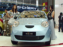 Chery представила 32 модели и 3 новых бренда - Chery