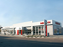 Nissan открыл новый дилерский центр - Nissan