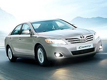 Для покупателей Toyota Camry в «Тойота на Печерске» доступны ряд преимуществ - Toyota