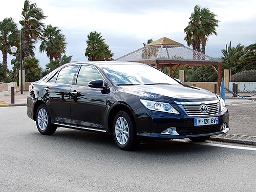 Тест-драйв новой Toyota Camry: Правильный генетический код