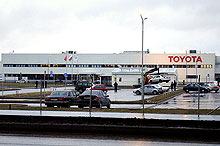 Toyota сократит производственные мощности на 10% - Toyota