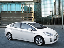 В Украине начнутся продажи японского бестселлера - Toyota