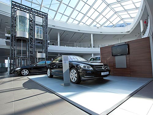 В Киеве состоялась громкая премьера современного автокомплекса «Автоцентр на Московском» - Автоцентр