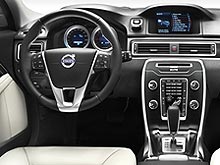 В обновленных моделях Volvo V70, XC70 и S80 теперь доступны новейшие системы безопасности - Volvo