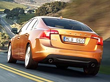 Volvo S60 назвали лучшим автомобилем среднего класса в Украине - Volvo