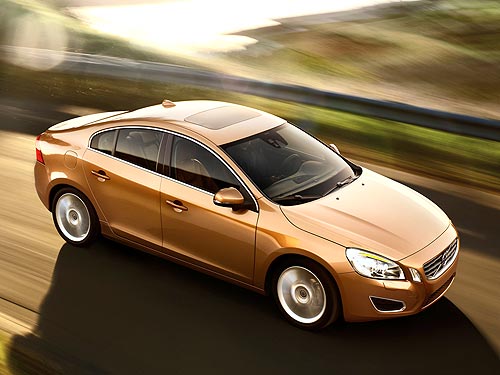 Volvo S60 назвали лучшим автомобилем среднего класса в Украине - Volvo
