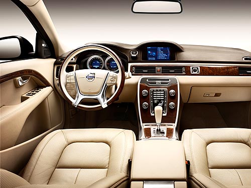 Volvo подготовил специальные версии Volvo S80 Executive и V70 R-design - Volvo