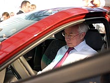 Николай Азаров оценил ЗАЗ Forza - Forza