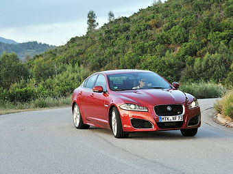 Jaguar выпустит 550-сильный XFR  - Jaguar