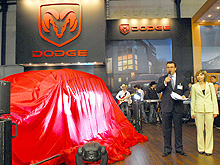 В Украине стартовали продажи нового Dodge Journey - Dodge