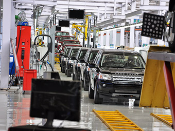 Land Rover изучает возможность производства в России - Land Rover