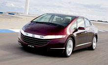 Honda запустила серийное производство водородного автомобиля FCX Clarity  - Honda