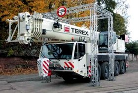 Terex выпустила новый 100-тонный автокран - Terex