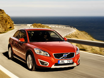 Volvo показала обновленный С30 - Volvo