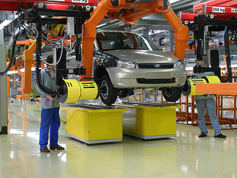 Renault-Nissan согласился спасать АвтоВАЗ, но только технологиями - АвтоВАЗ