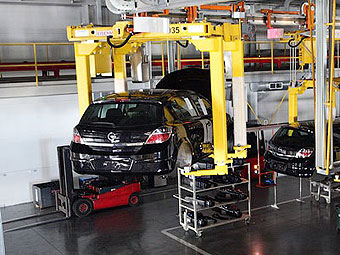 Opel и Mercedes-Benz откроют сборочные производства в России - Opel