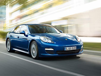 Гибридная Porsche Panamera будет расходовать 7,1 л на 100 км - Porsche