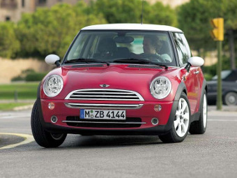 Рейтинг самых популярных авто у женщин - Mini