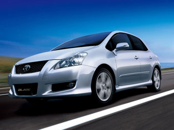 Toyota показала 276-сильную версию хэтчбека Auris - Toyota